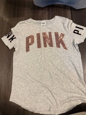 PINK Victoria's Secret Gray Sequin Logo Tee